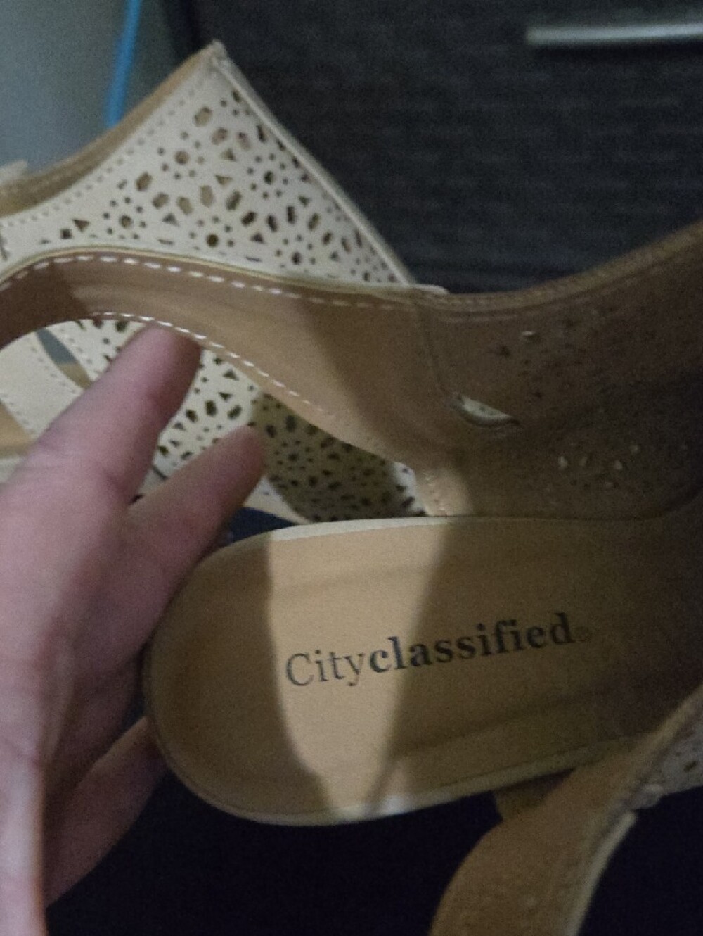 Cityclassified Nude Laser-Cut Slingback Block Heel Sandals - Picture 4 of 5
